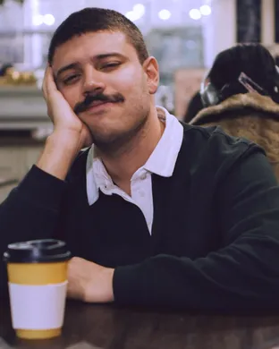 Live concert by Angelo Colina - In Spanish