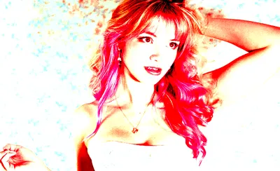 Ella Red