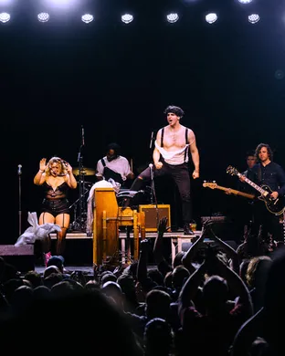 Low Cut Connie San Diego