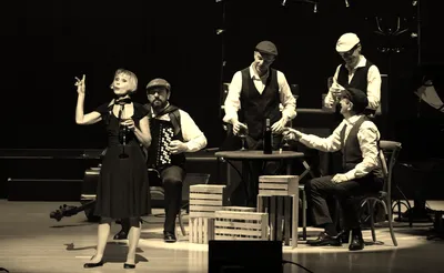 Piaf! The Show