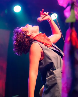 Sammy Rae and The Friends & Melt